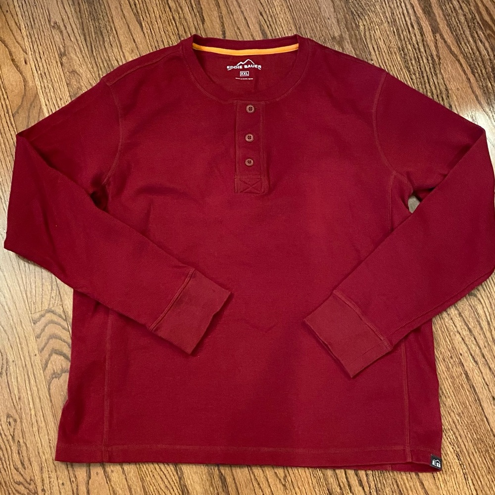 NWOT Eddie Bauer Waffle Knit Henley